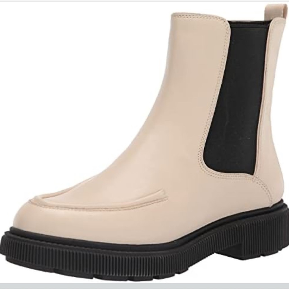 Franco Sarto Women’s Beige Leather Boots